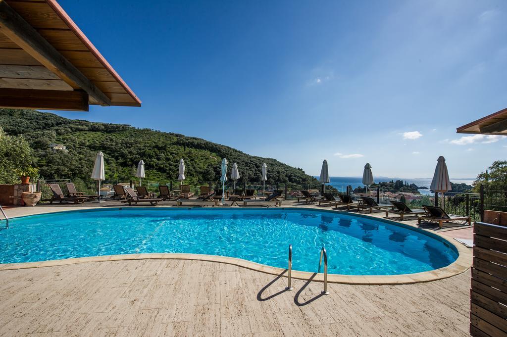 Enetiko Aparthotel Parga