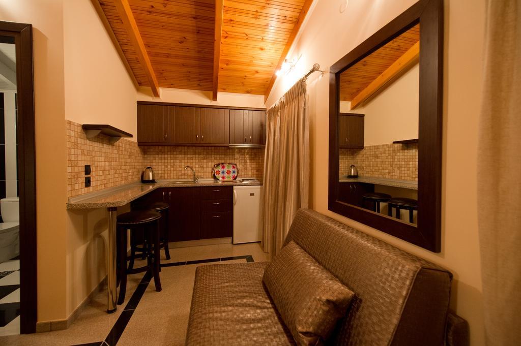 Pansion Nikos Vergos 3* Parga
