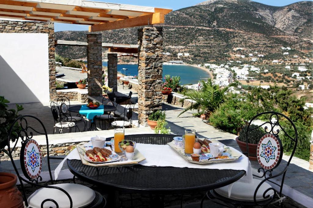 Lithos Residents 2* Sifnos Island