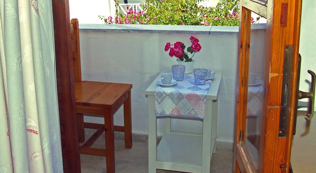 Hotel Eleftheria Parikia (Paros)