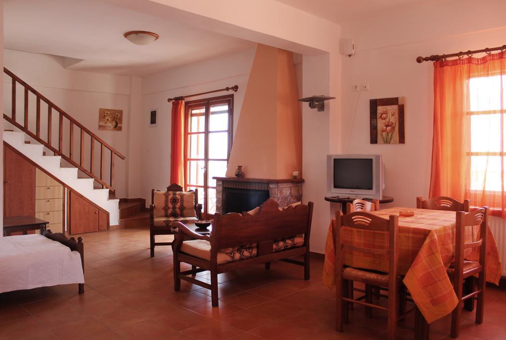 Ikaria Utopia - Cusco Evdilos (Ikaria)