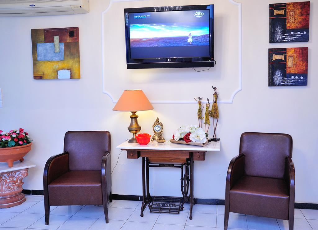 Posidon Aparthotel