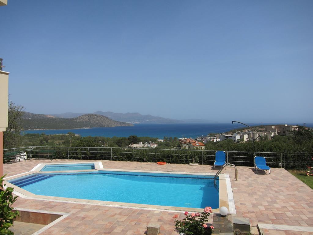 Stelios Apartment *