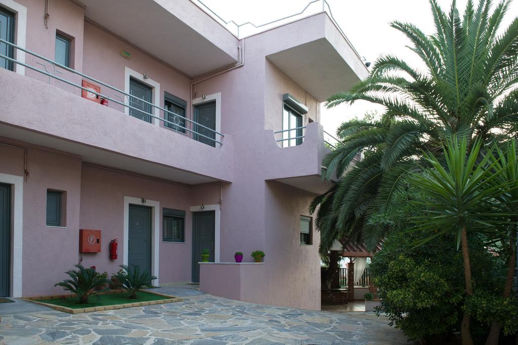 Mirella Apartment *
