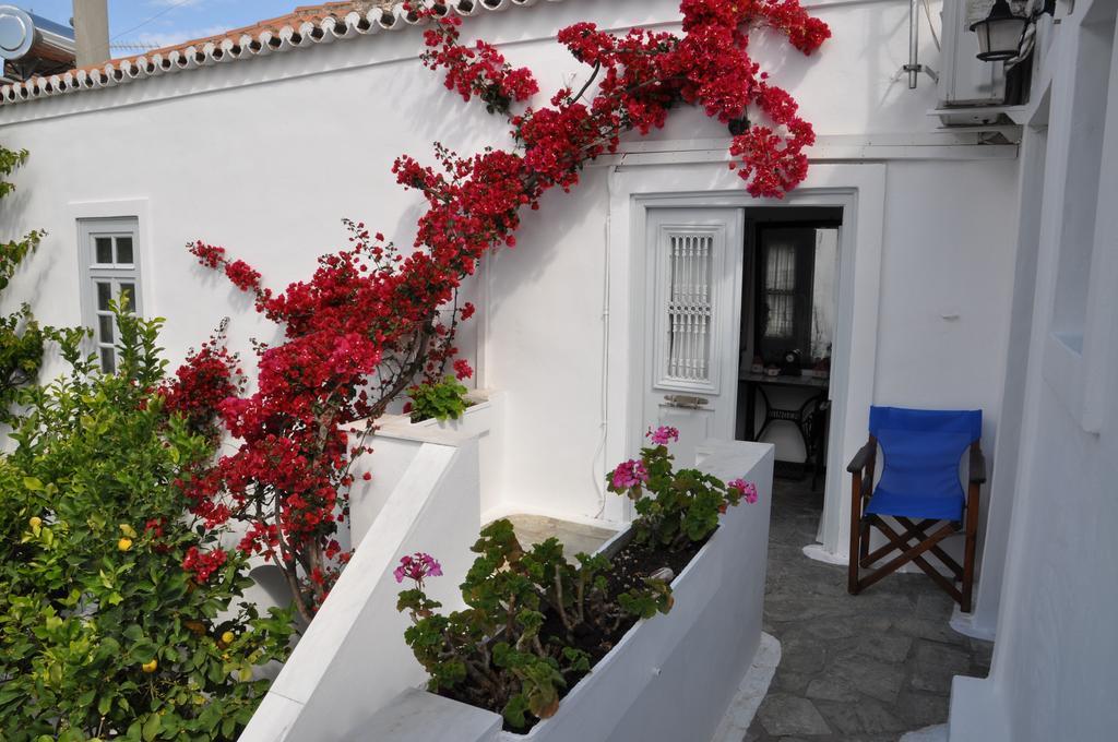 Christina Guest house 3*