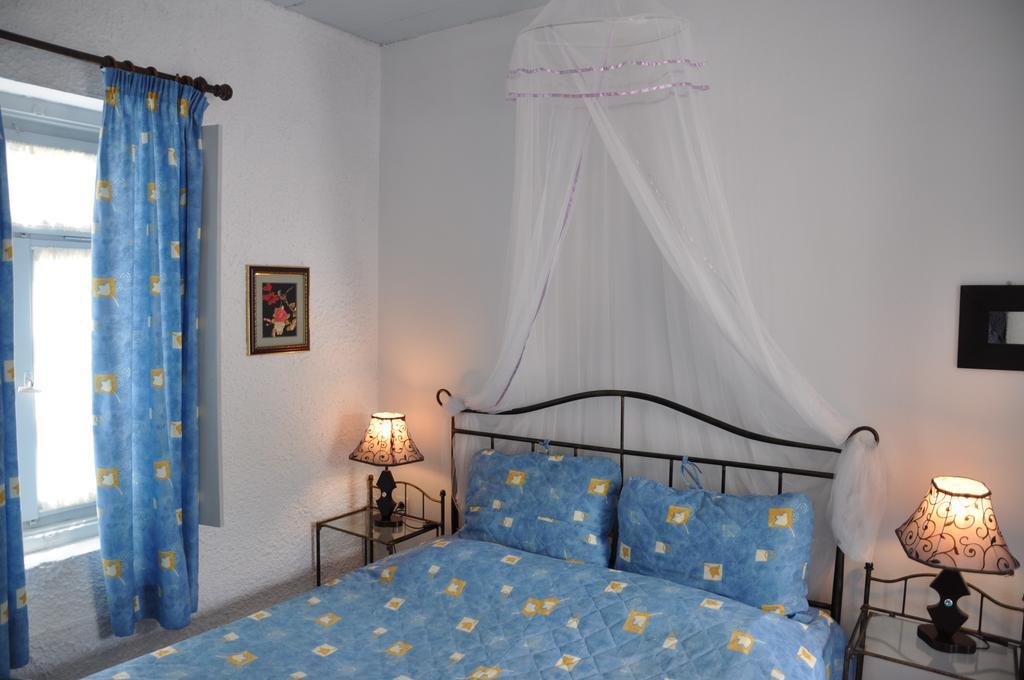 Christina Guest house 3*