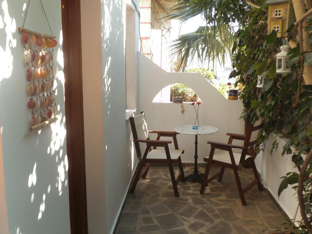 Medousa * Adamantas (Milos)