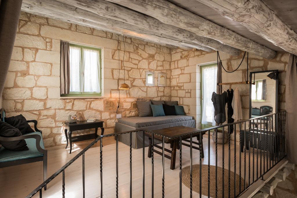 Boutique Petra Amanda Heated Pool Optional * Filippos