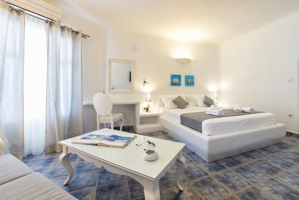 Yades - Sea View - Adults Only 2*