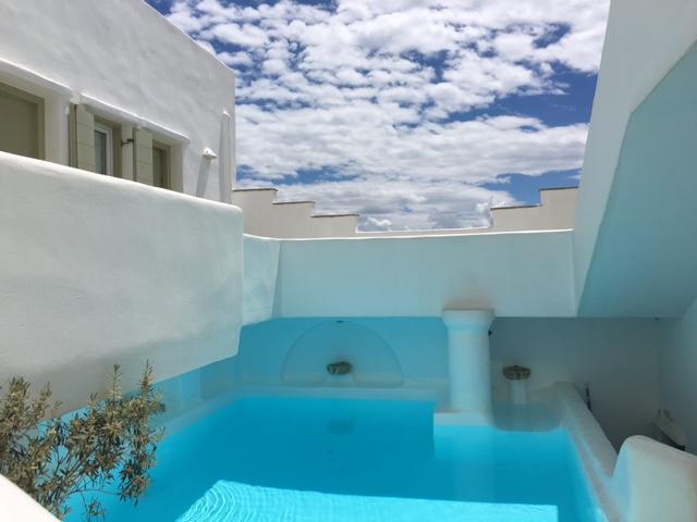 Altana Boutique Hotel 3*