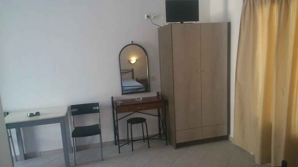 Iliovasilema Village Apartment Donoussa