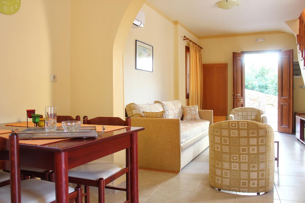 Eos Apartment *