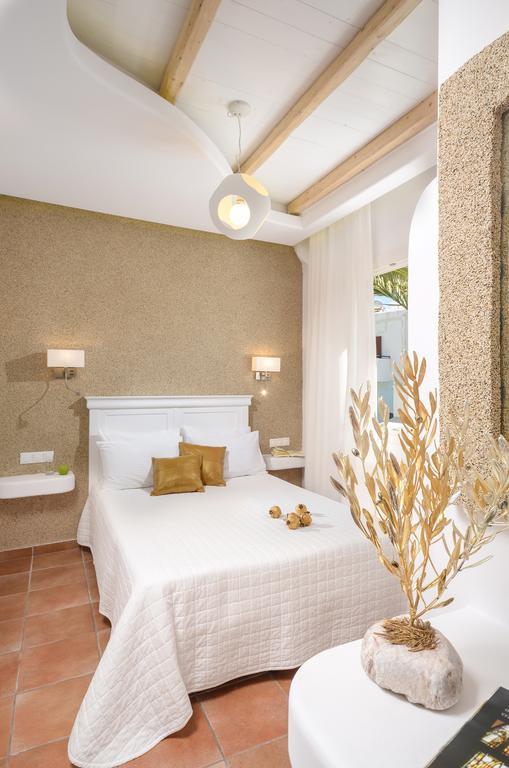Hotel Adriani Naxos City