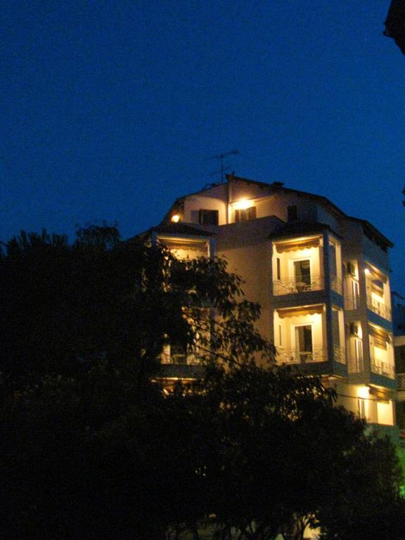 Aiolos Hotel 2*