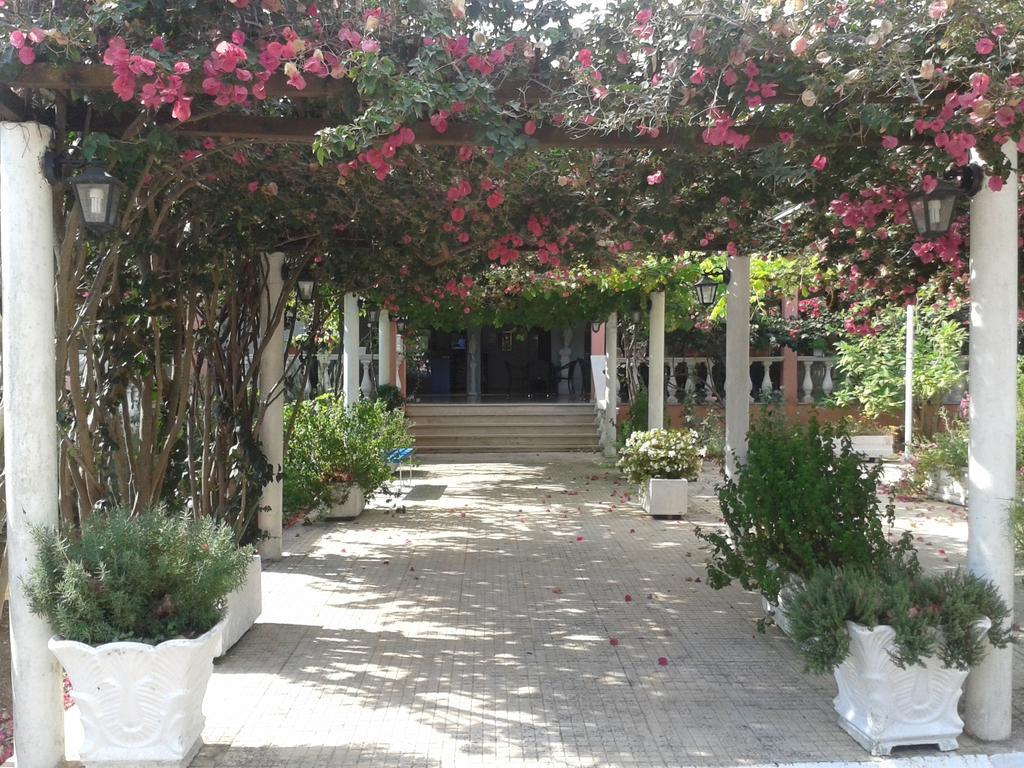 Kalamitsi Beach Camping Village