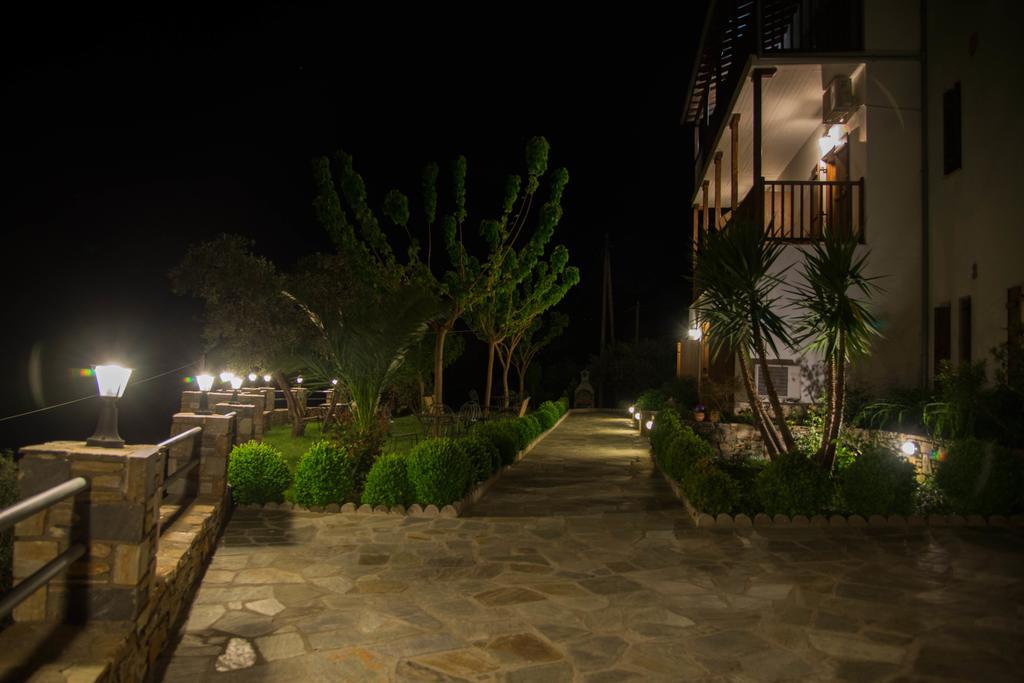 Guesthouse Enastron * Chorefton