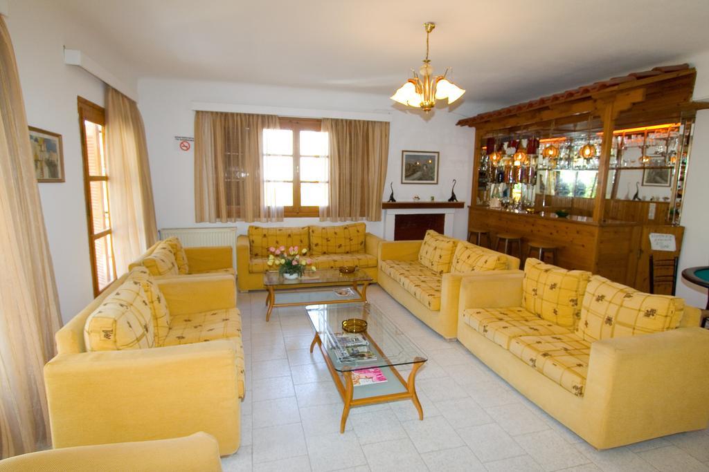 Aidipsos Hotel