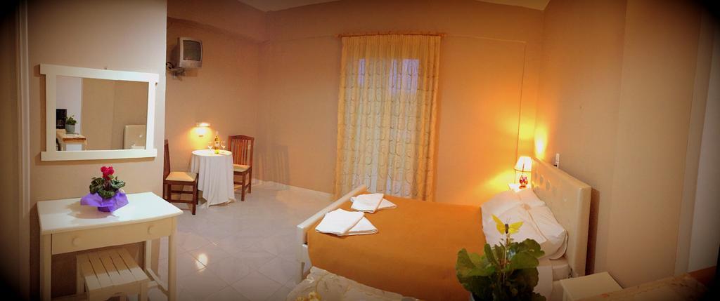 Aparthotel Family Studios *