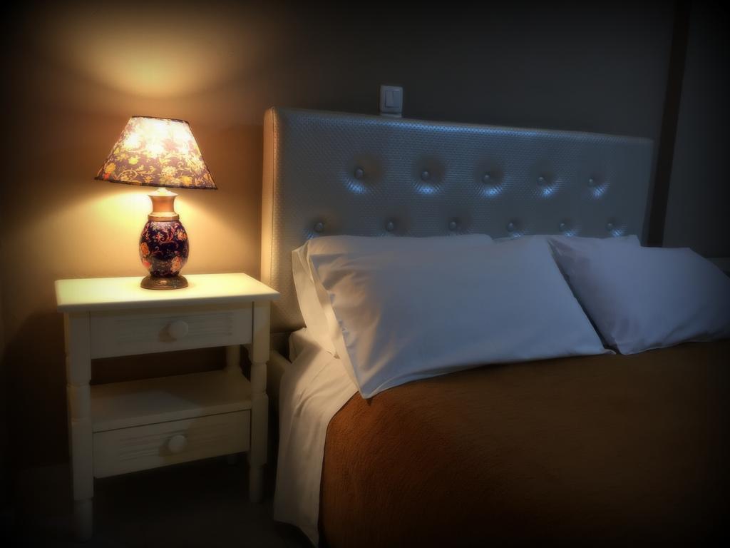 Family Studios Aparthotel Marathias (Corfu)