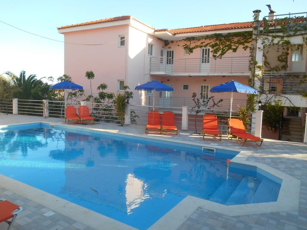 Apartment Odyseas *