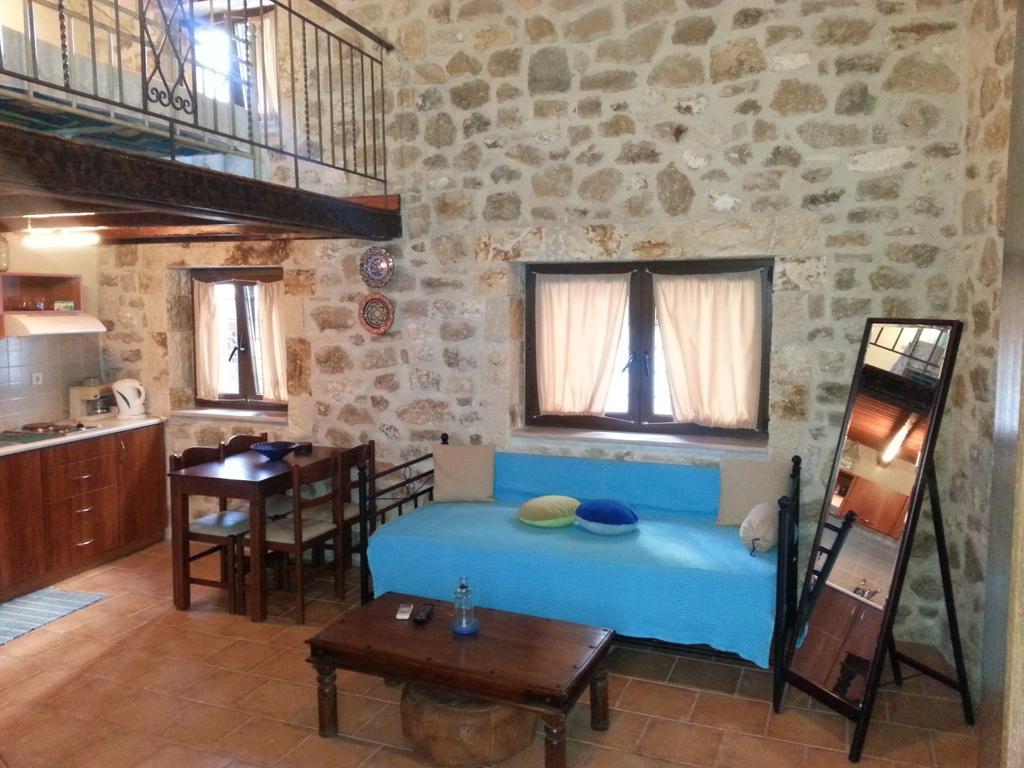 Epavli Veneti 4*