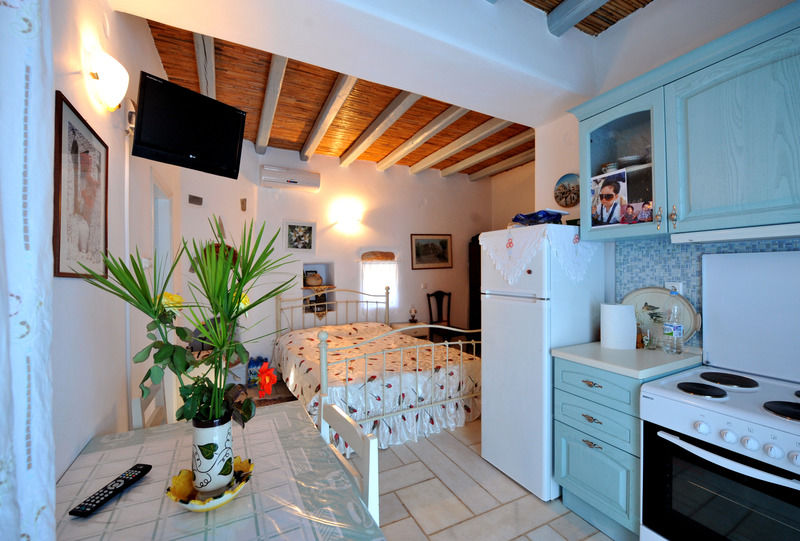 Aphrodite Boutique Hotel