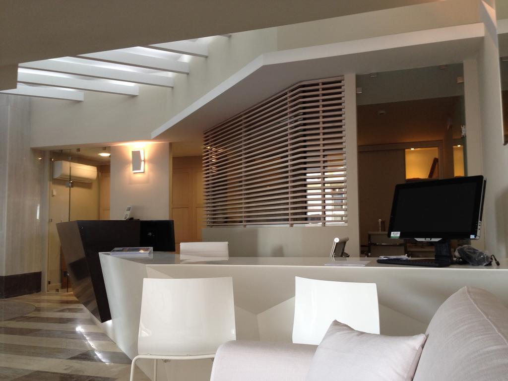 Swell Boutique 4*