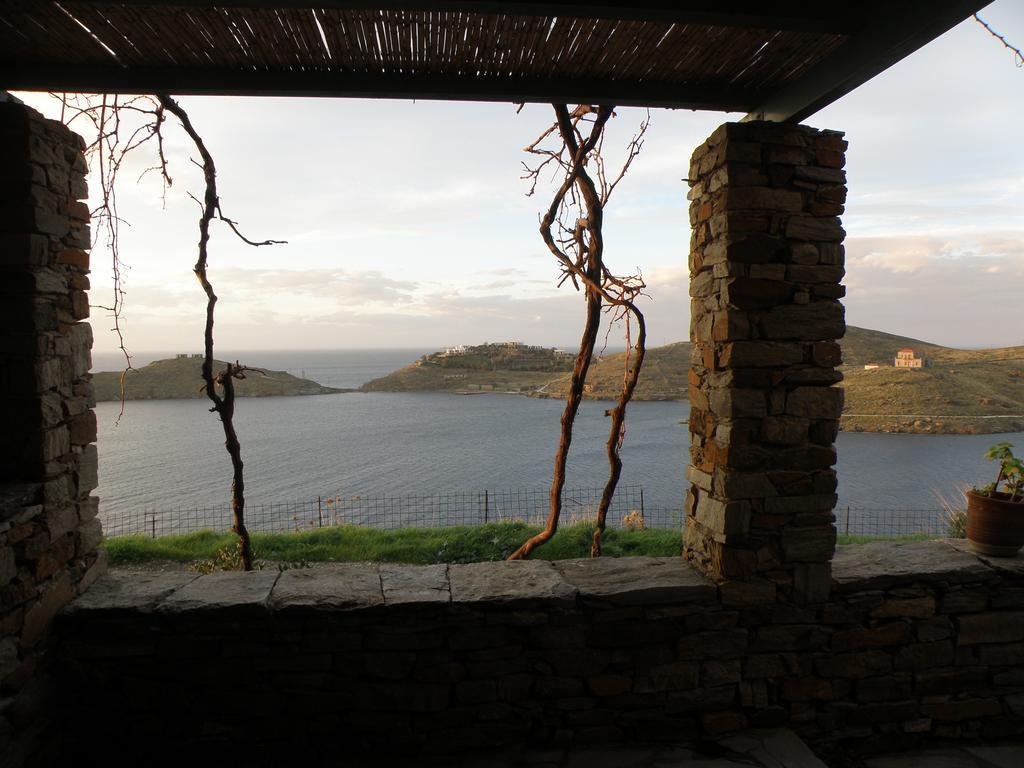 Spitakia