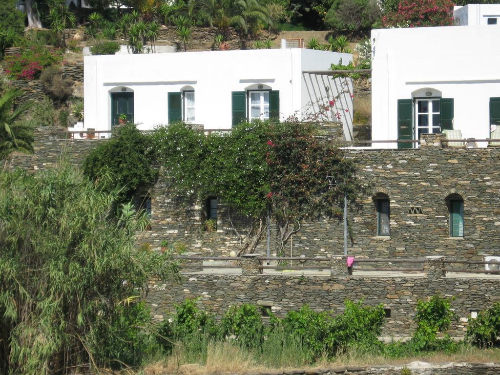 Apollon-artemis * Apollonia (Sifnos)
