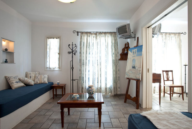 Alexandros 3* Platis Gialos (Sifnos)