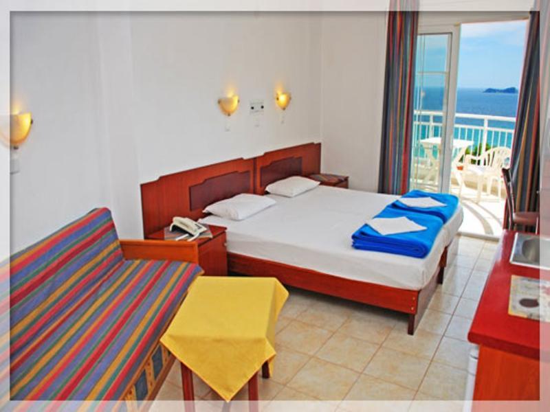 Emerald Aparthotel 2*