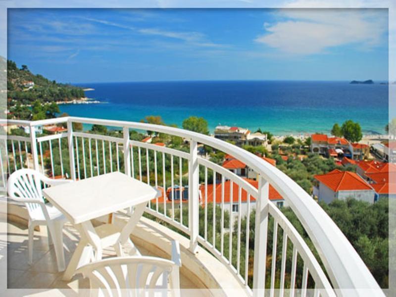 Emerald Aparthotel Chrysi Ammoudia