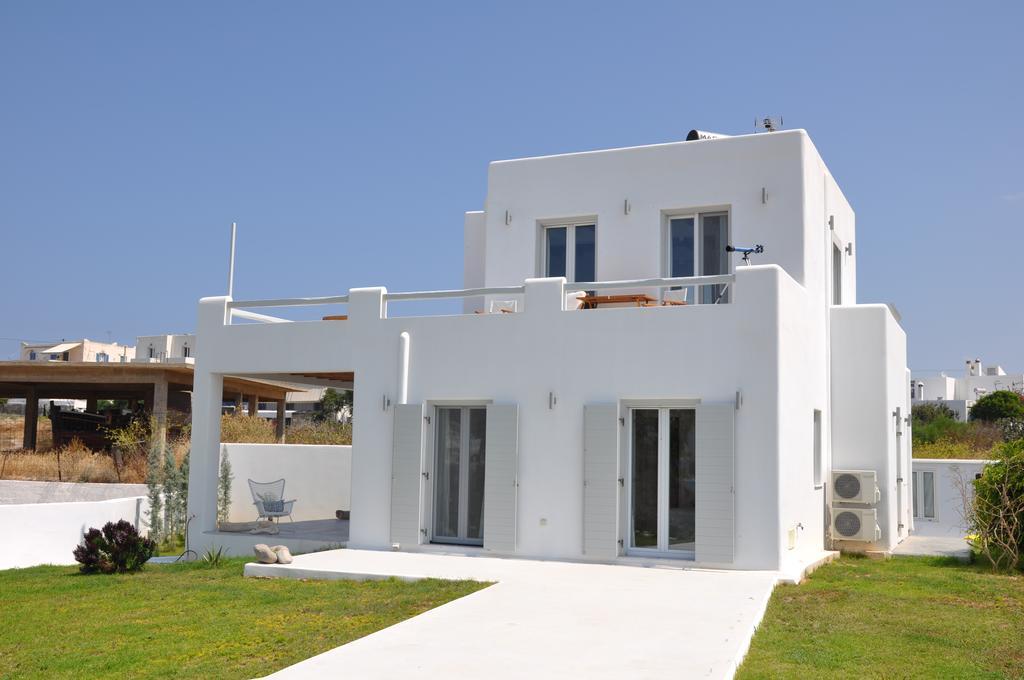 Villa White