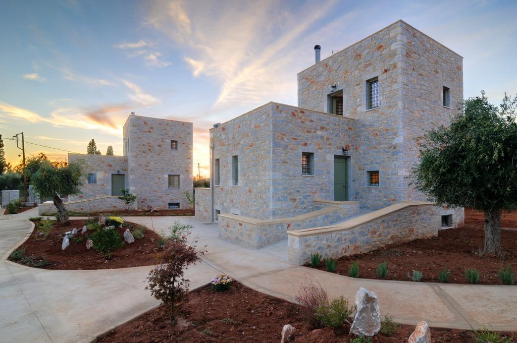 Nikoloudi Estate Holiday home *