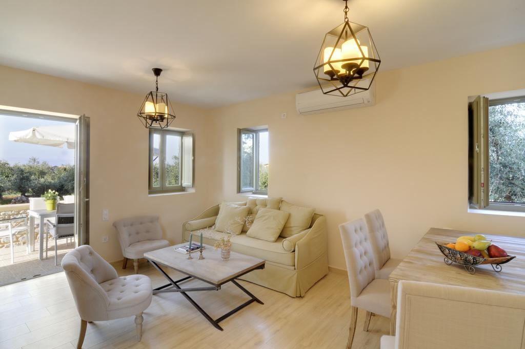 Nikoloudi Estate Holiday home