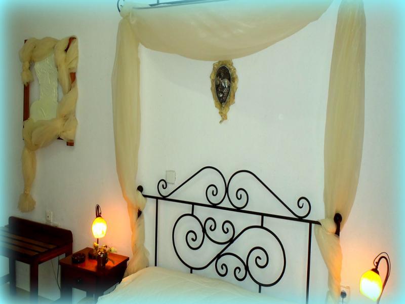 Hotel Liogerma Adamantas (Milos)