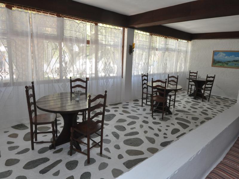 Lagada Hotel Adamantas (Milos)