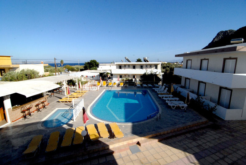 Hotel Popi