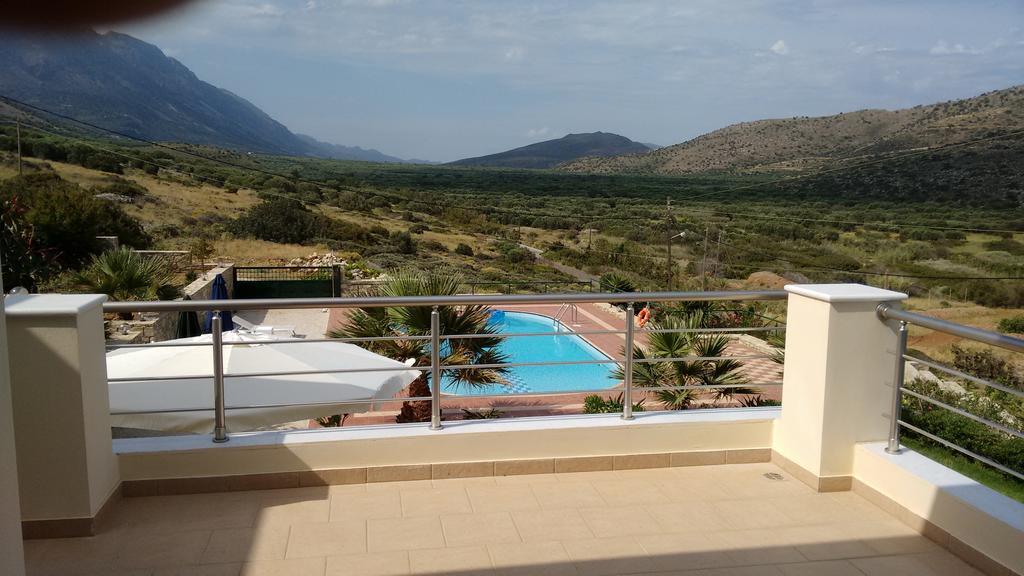 Tholos Bay