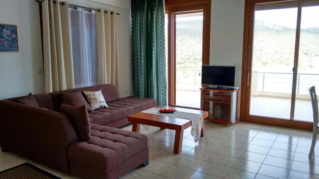Tholos Bay *