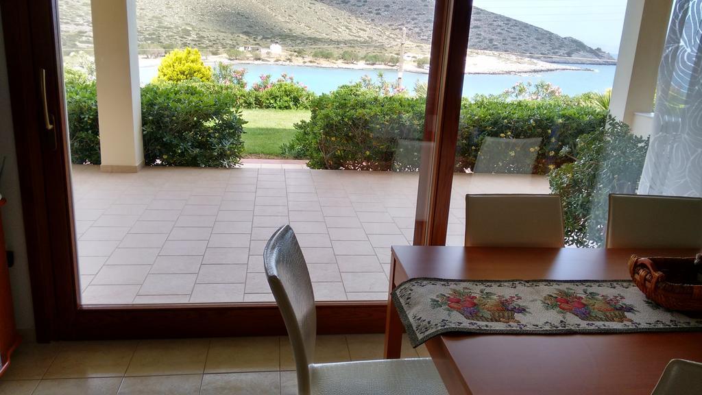 Tholos Bay Kavousi (Lasithi)