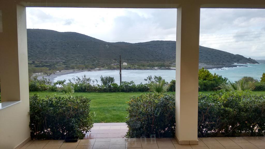 Tholos Bay