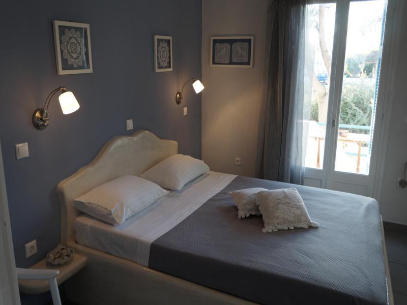 Hotel Eleni House