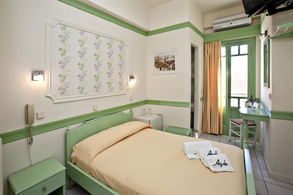 Hotel Aegli 1876 Tinos