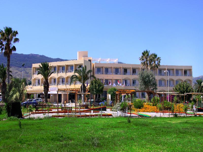 Niriides Hotel 3*