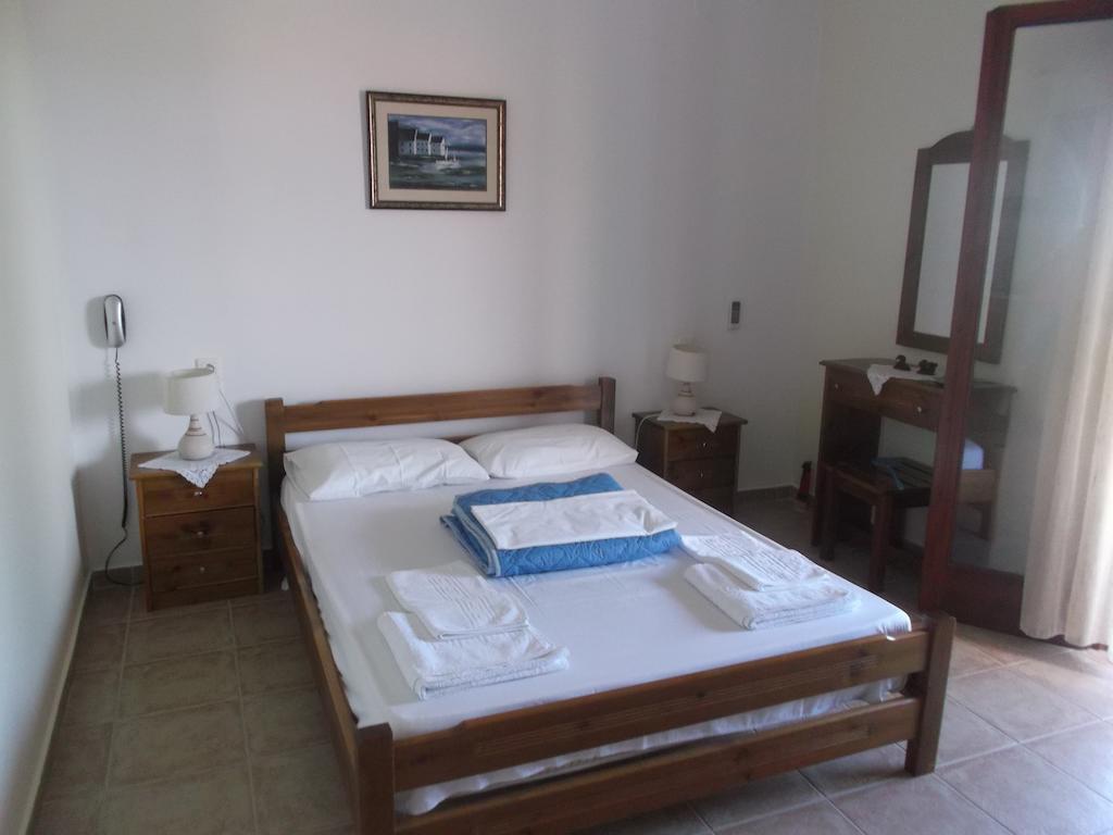 Ammos And Apartment Mikro