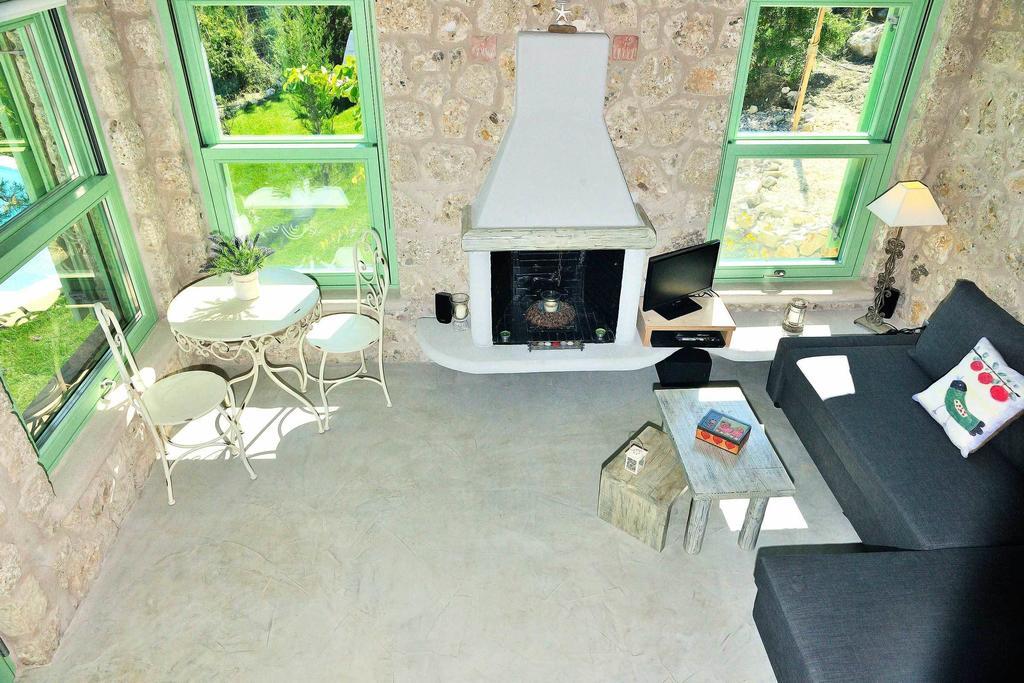 Mounty Island Villa Lazarata