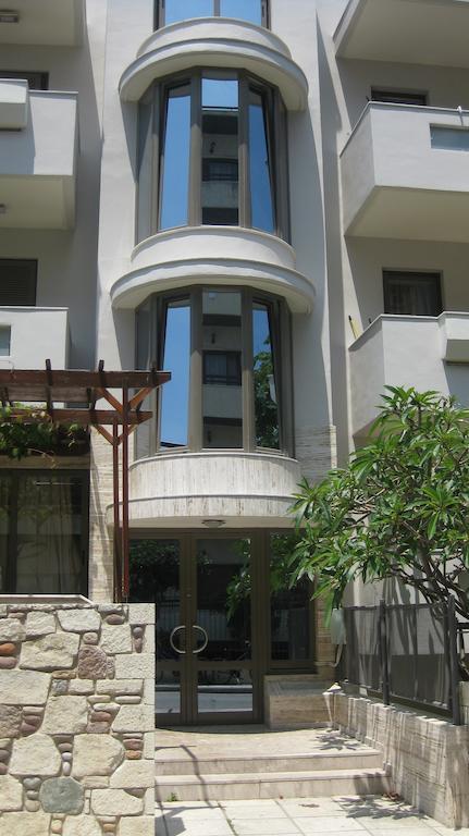 Captain Yiannis Studios & Kos Town