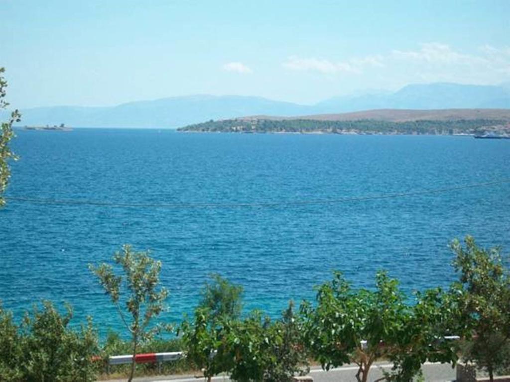 Apartment Niriides