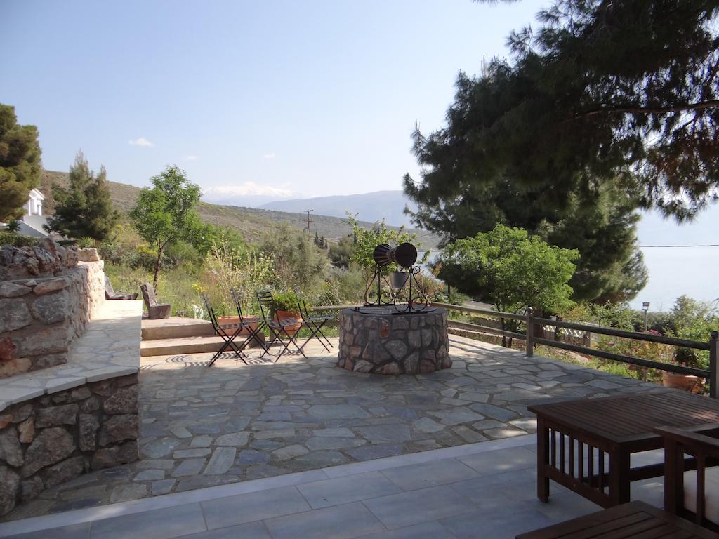 Niriides Apartment *